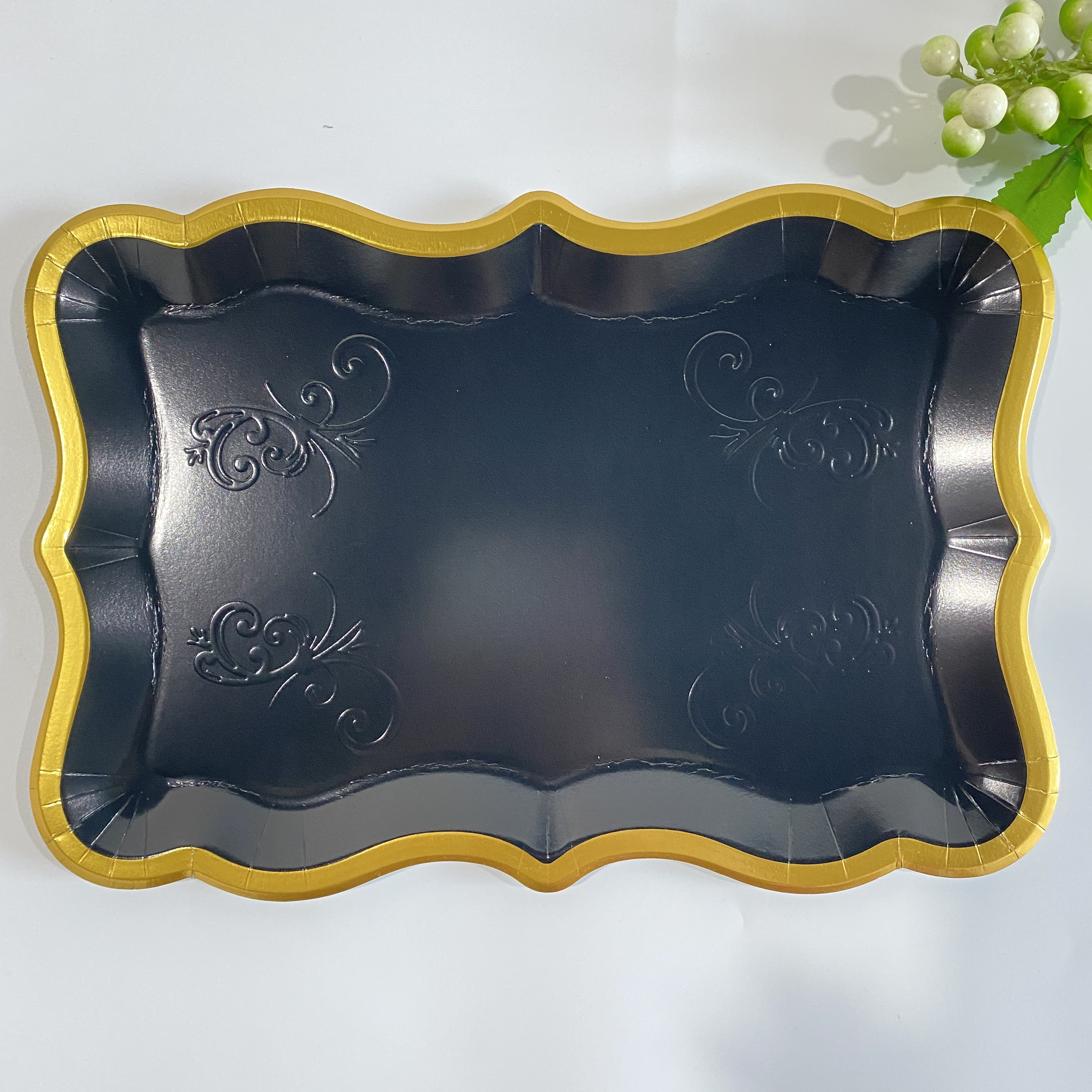 Solid Color Paper Plate for Birthday Party