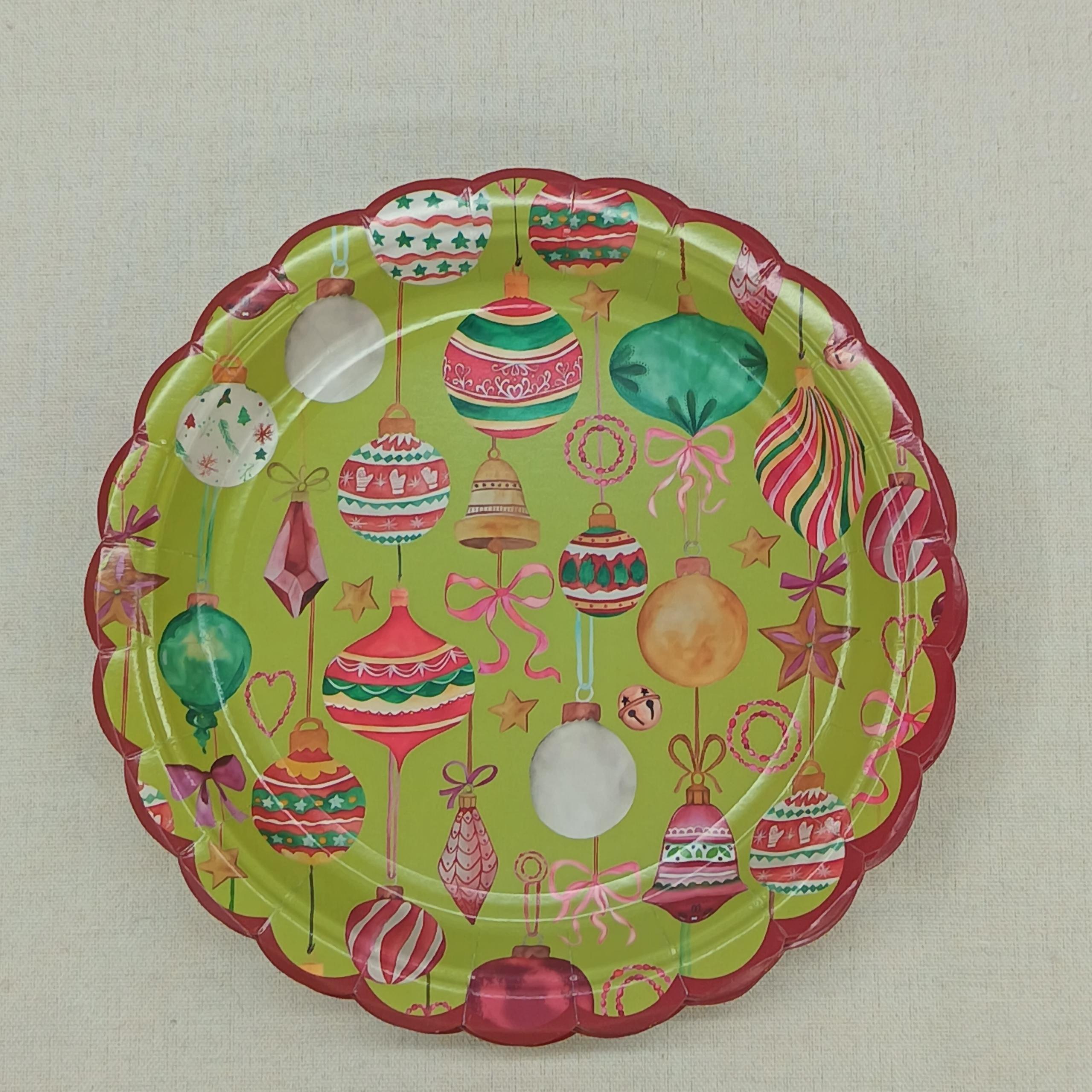 Christmas Paper Plates