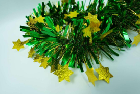 Dark Green with Gold Laser Star 4-ply Tinsel Garland