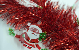 Red Santa Claus 4-ply Tinsel Garland