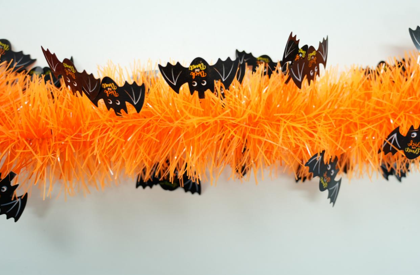 Orange with Bat 4-ply Tinsel Garland