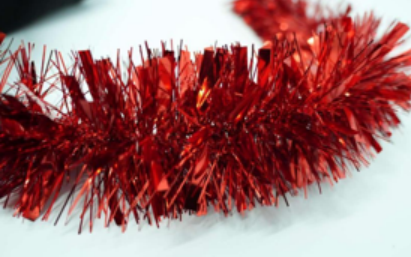 9*200 CM 4-ply Red Tinsel Garland