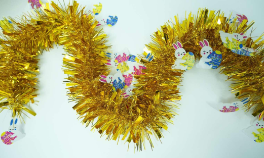 Easter Theme Gold with White Bunny 4-ply Tinsel Garland