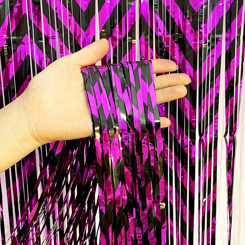 Tinsel Curtain W-graphical Series Rose Red Tinsel Curtain