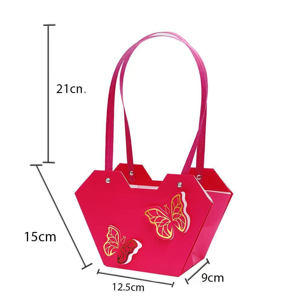 Heart Shaped Flower Handbag with Gold Embossing for Flower Arrangement